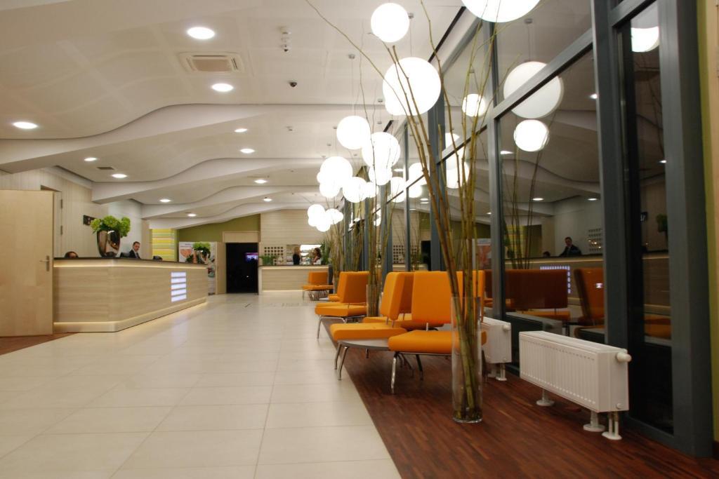 Hotel Poznanski A2 Luboń 외부 사진