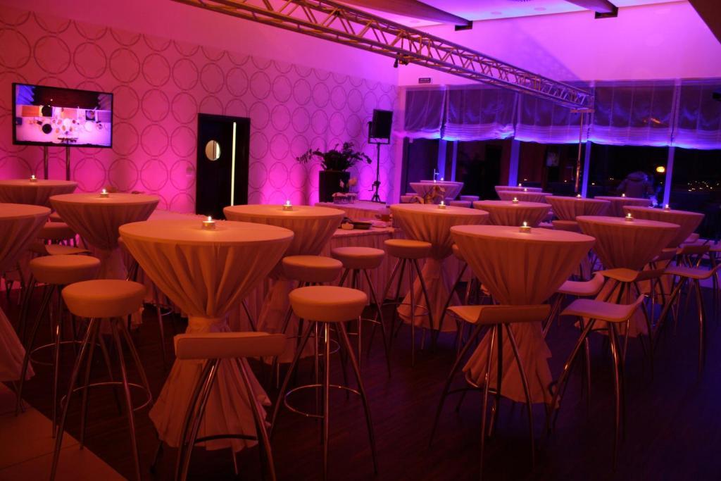 Hotel Poznanski A2 Luboń 외부 사진